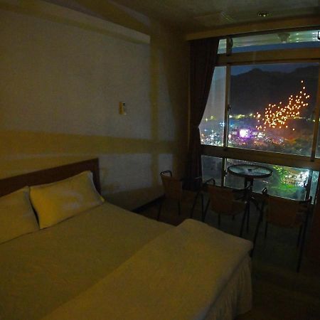 Very Happy Homestay Pingxi Εξωτερικό φωτογραφία